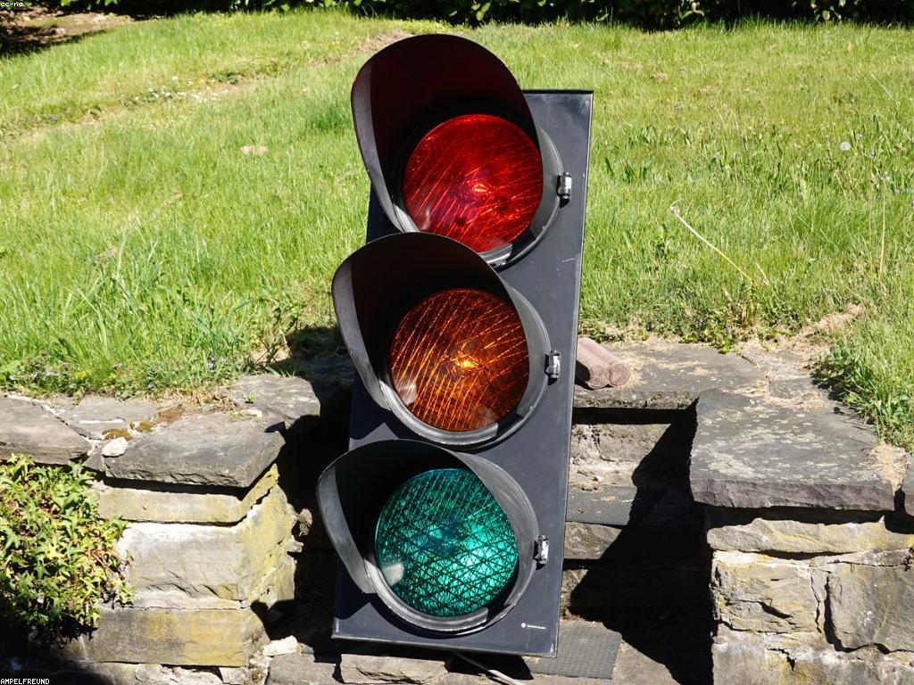 អនាគតនៃល្បែងល្បី