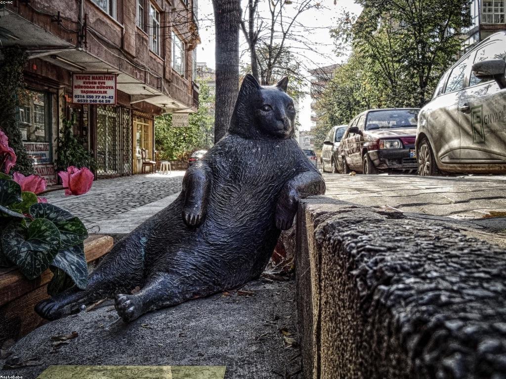 ល្បែងល្បី: ការបង្កើតចំណេះដឹងនៃការលេងហ្គេម